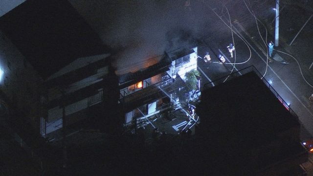 県営名古屋空港近くの住宅で火災、消火活動中　飛行機の運航に影響なし　愛知・春日井市