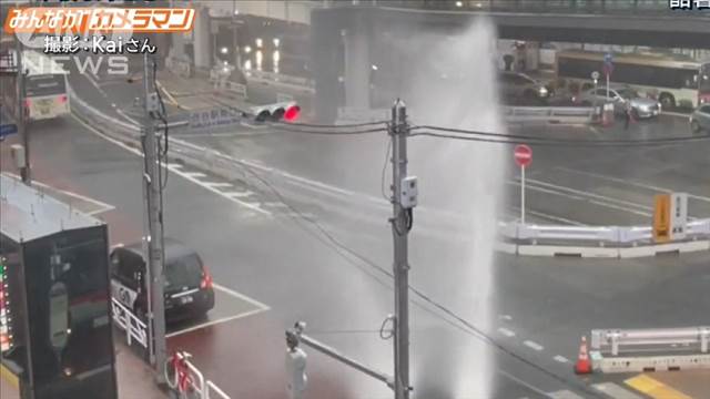 渋谷で冠水　数メートルの水柱も　猛暑続く都心で「ゲリラ雷雨」
