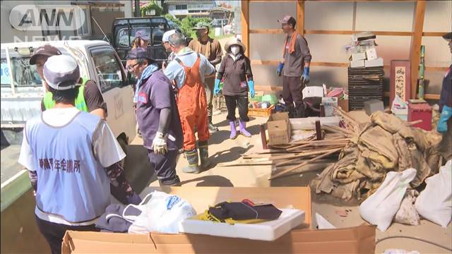 山形　記録的大雨で浸水被害　ボランティア130人が復旧作業