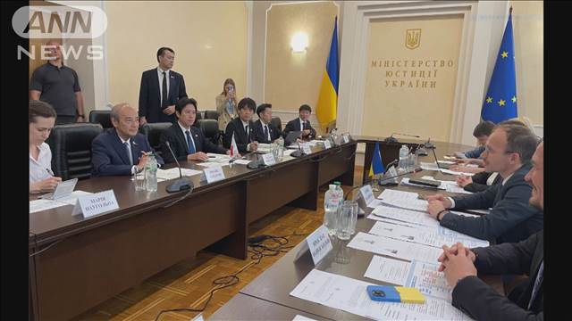 小泉法務大臣がウクライナ訪問　日本の法務大臣としては初