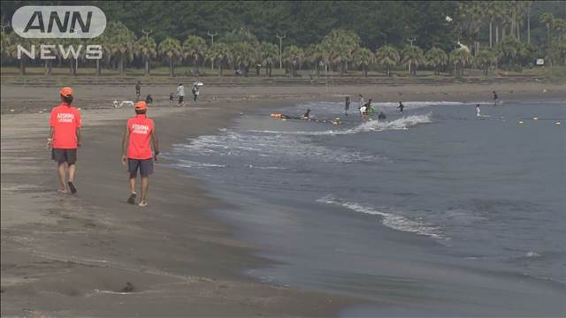 南海トラフ「巨大地震注意」　対応追われる宮崎の海水浴場