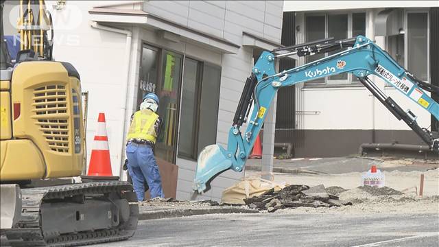 広島で工事中に道路陥没　応急の埋め戻しが完了