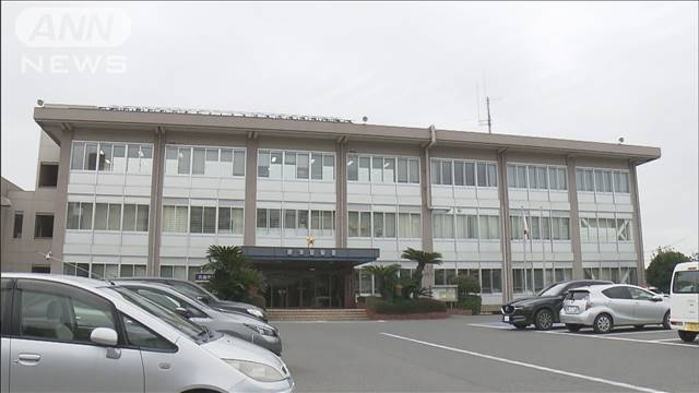 住宅敷地に住人男性の遺体　事件と事故の両面で捜査　佐賀・唐津市