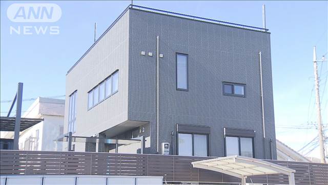 【速報】宇都宮市の住宅で40代男性が死亡　顔に切り付けられた痕　殺人事件か